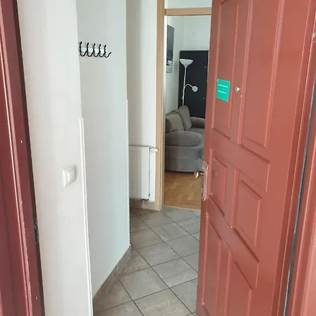 Cozy Downtown Apartment *